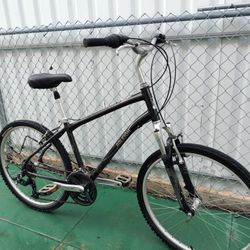 Raleigh Venture 3.0 Hybrid Bike / Bicycle – 26”, 21-Speed, Medium
