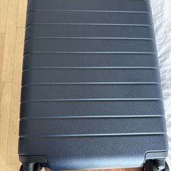 Away Bigger Carry On luggage - Brand New Never Used 