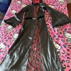 Girl Vampiress Halloween Costume 