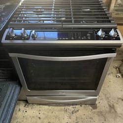 Gas Stove 600$