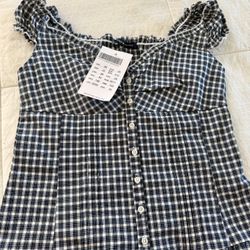  Brandy Melville Plaid Puff Sleeve Top – New with Tags