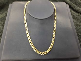 Cuban Link Chain - Yellow Gold 18k (.750) 14.9 grams 24 inch