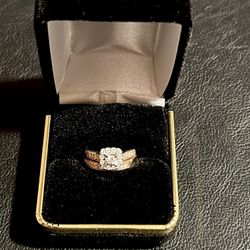  Rose Gold Engagement Ring + Wedding Band  💍