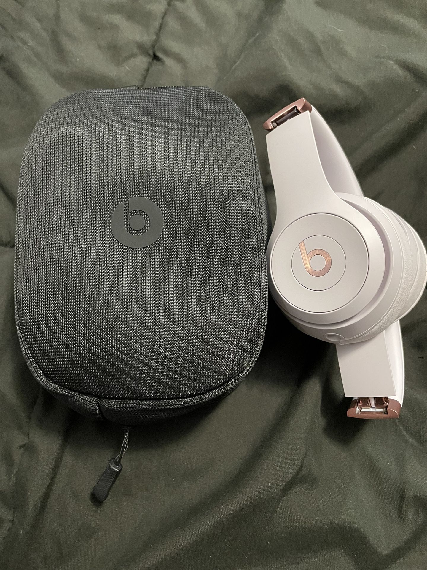 Beats wireless headphones 