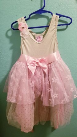 Princess Dress...Size 4/5 year old..Good Condition!