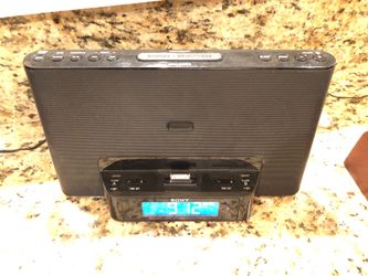 Sony iPhone or iPod player alarm clock