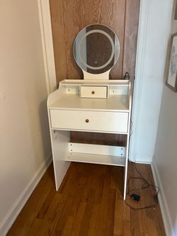 Small vanity with mirror & lights