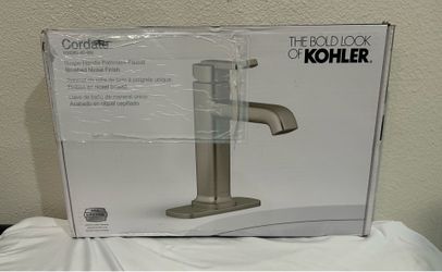 Single Handle Restroom Faucet