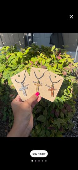 Women’s floral cross necklaces