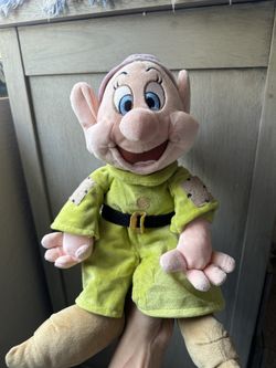 Disney Authentic Snow White Dwarf Plush 