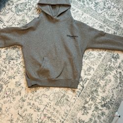 Essesntials Hoodie Youth L