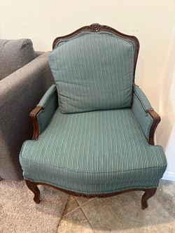 FREE ARMCHAIRS