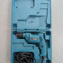 Makita 6408 3/8" Keyless Electric Drill – Tested – With Case
