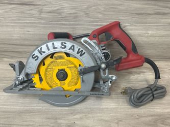 SKIL SPT77WML2 15 Amp Corded Electric 7-1/4" Magnesium Worm Drive Circular Saw (PO1026427)