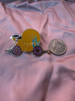 Disney Enamel Collector Pin Ursula Wheels