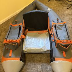 Outcast super float Fat Cat Float Tube