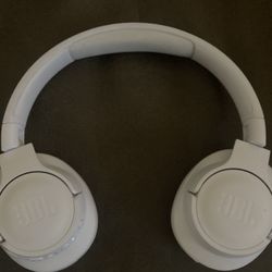 JBL Sound Cancellation Headphones