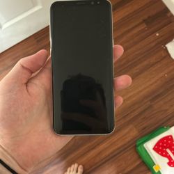 Samsung Galaxy S8 Broken 