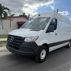 2020 Mercedes Sprinter 2500 High Roof Extended 