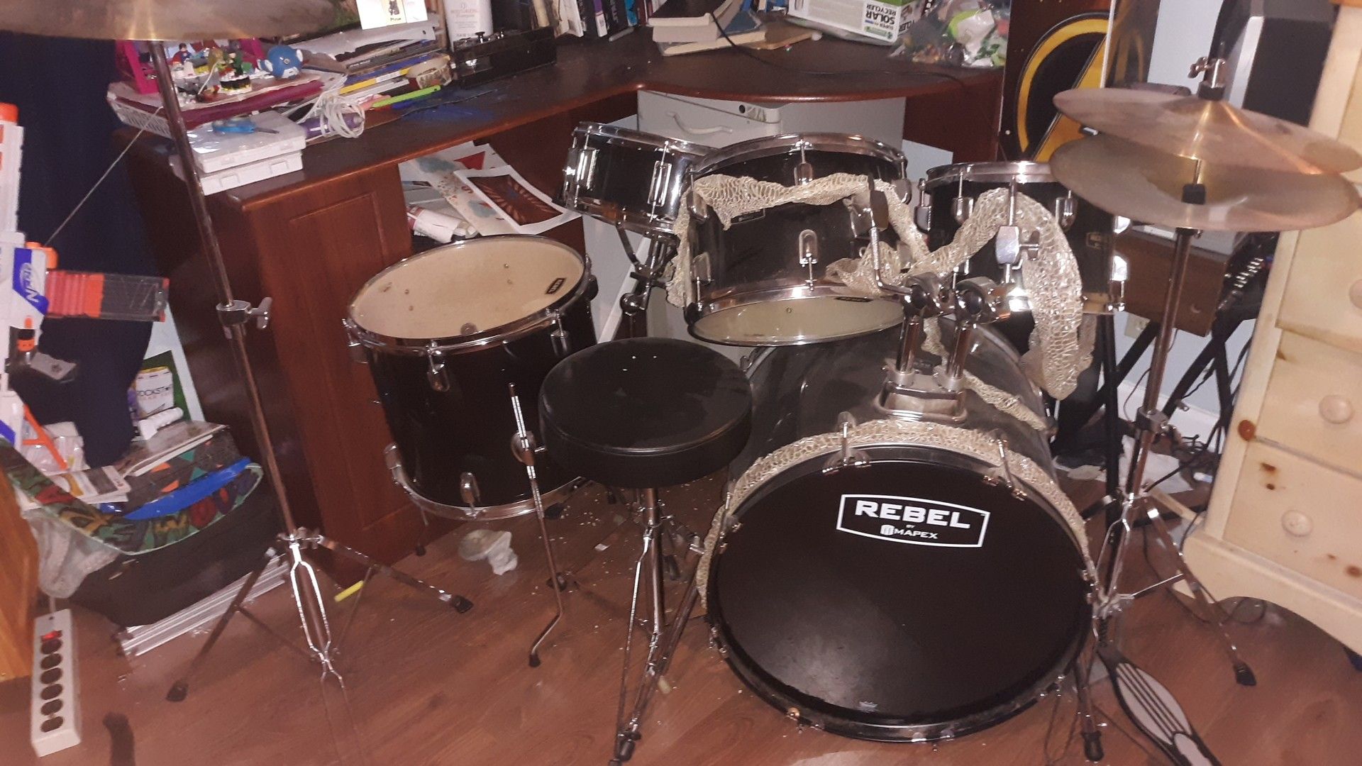 Practically New Full Drum Set