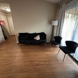 Loveseat And Chairs 