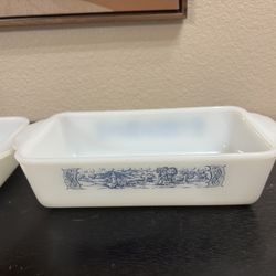 Vintage  Currier & Ives Blue ovenware
