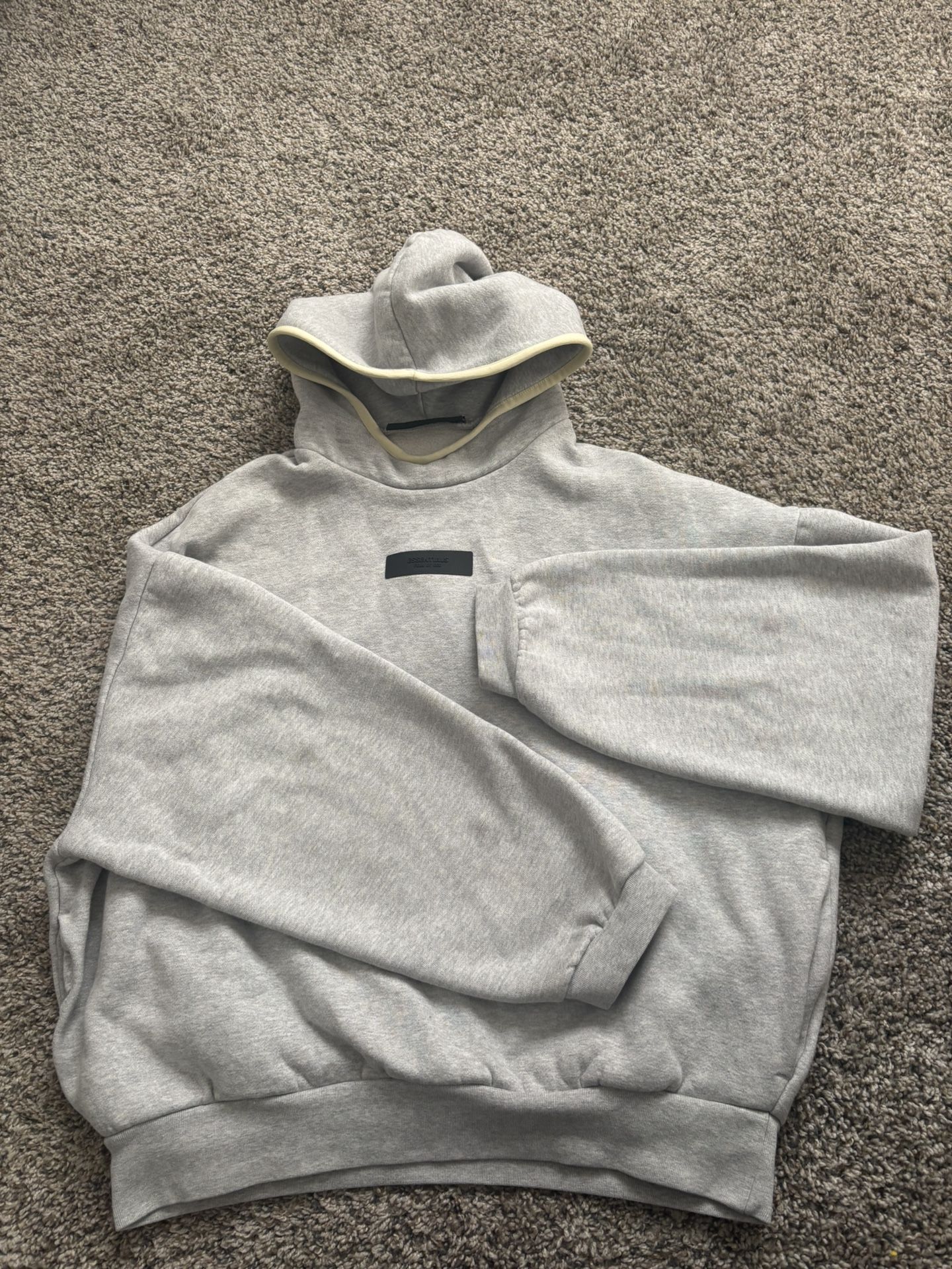FEAR OF GOD • HOODIE