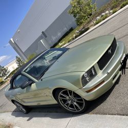 2006 Ford Mustang Convertible 