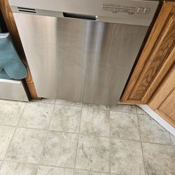 We Don't Need. This Appliances No More Needs To Go 