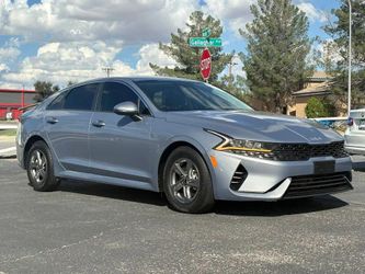 2022 Kia K5