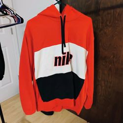 Nike sweater