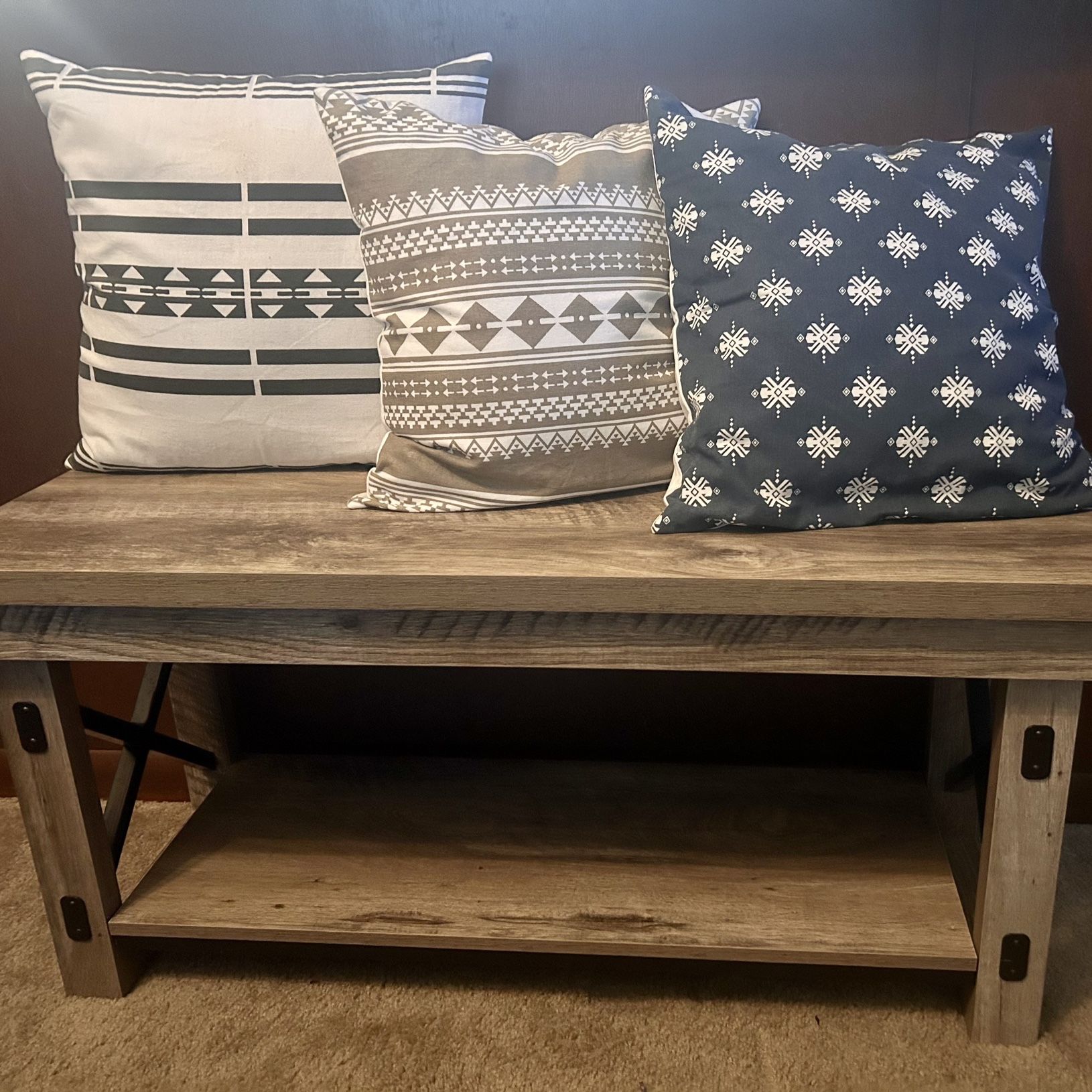 Stratford Rustic Crossbar Entryway Bench