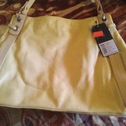 Kenneth Cole Handbag 👜 