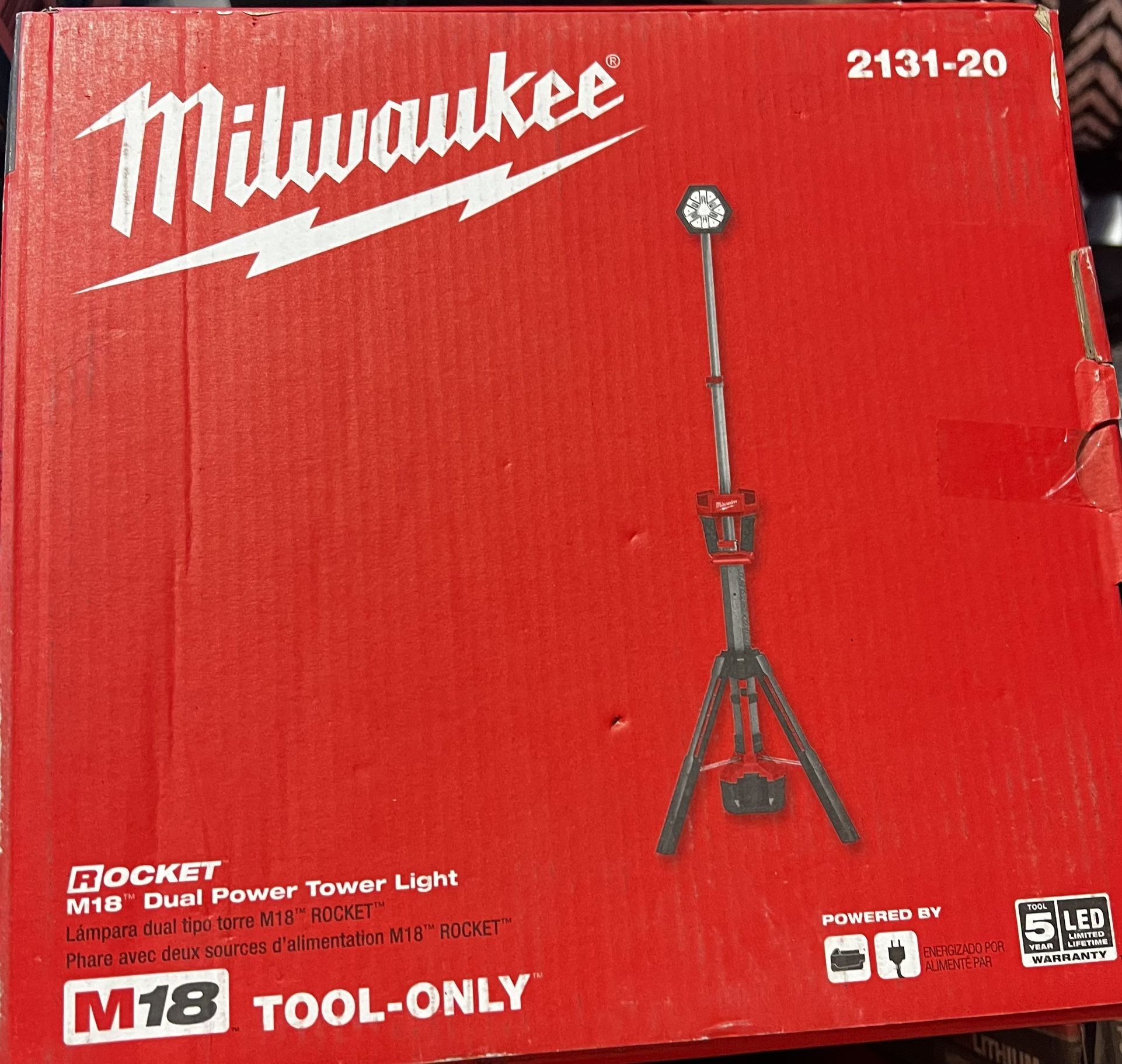 Milwaukee M18 Rocket Light 