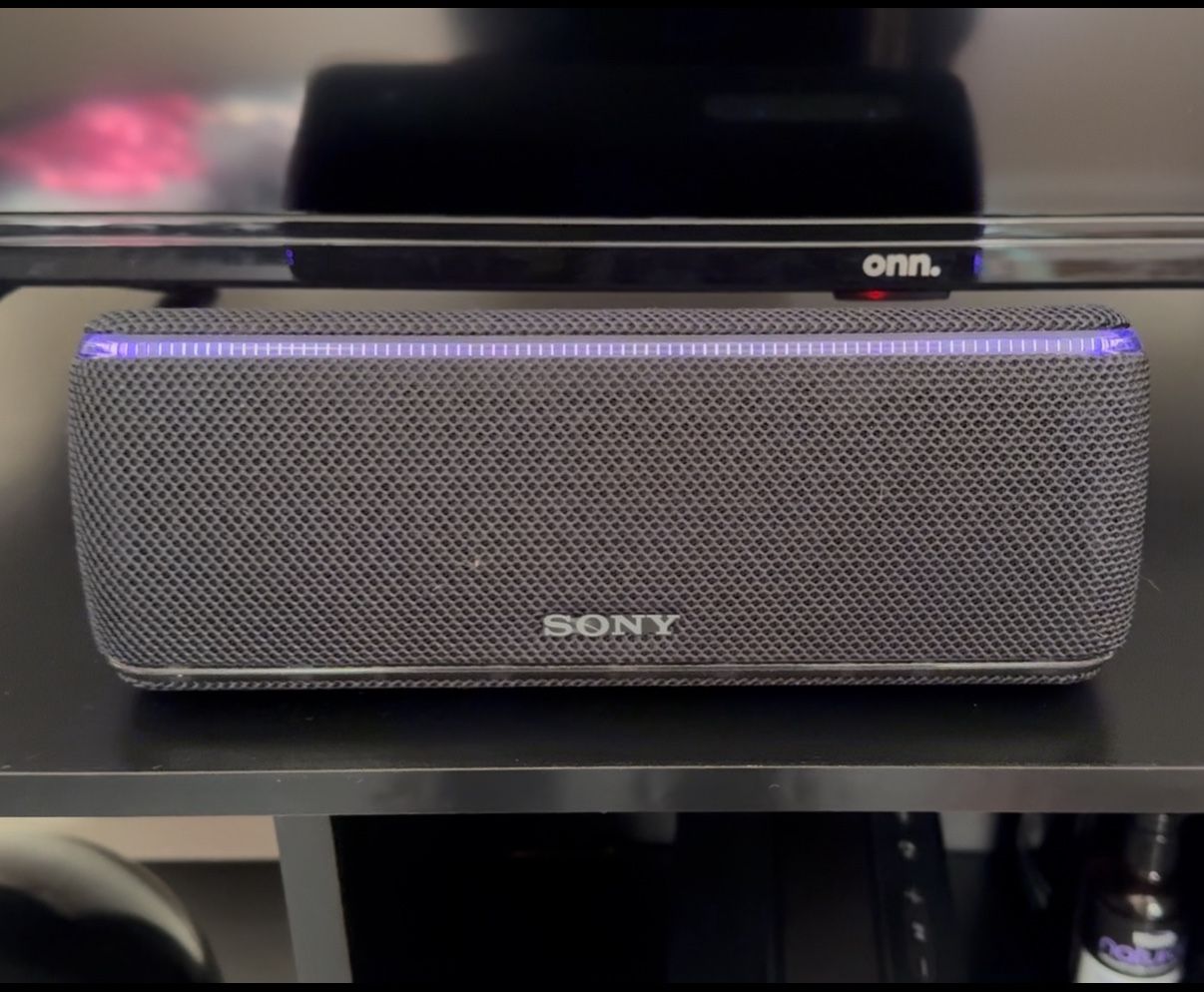 Sony SRS-XB31 Bluetooth Speaker