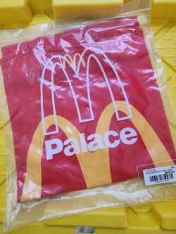 PALACE X MCDONALDS COLLAB TEE - MEDIUM