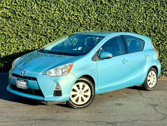 2013 Toyota Prius c