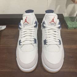 Jordan 4 Sb navy size 12