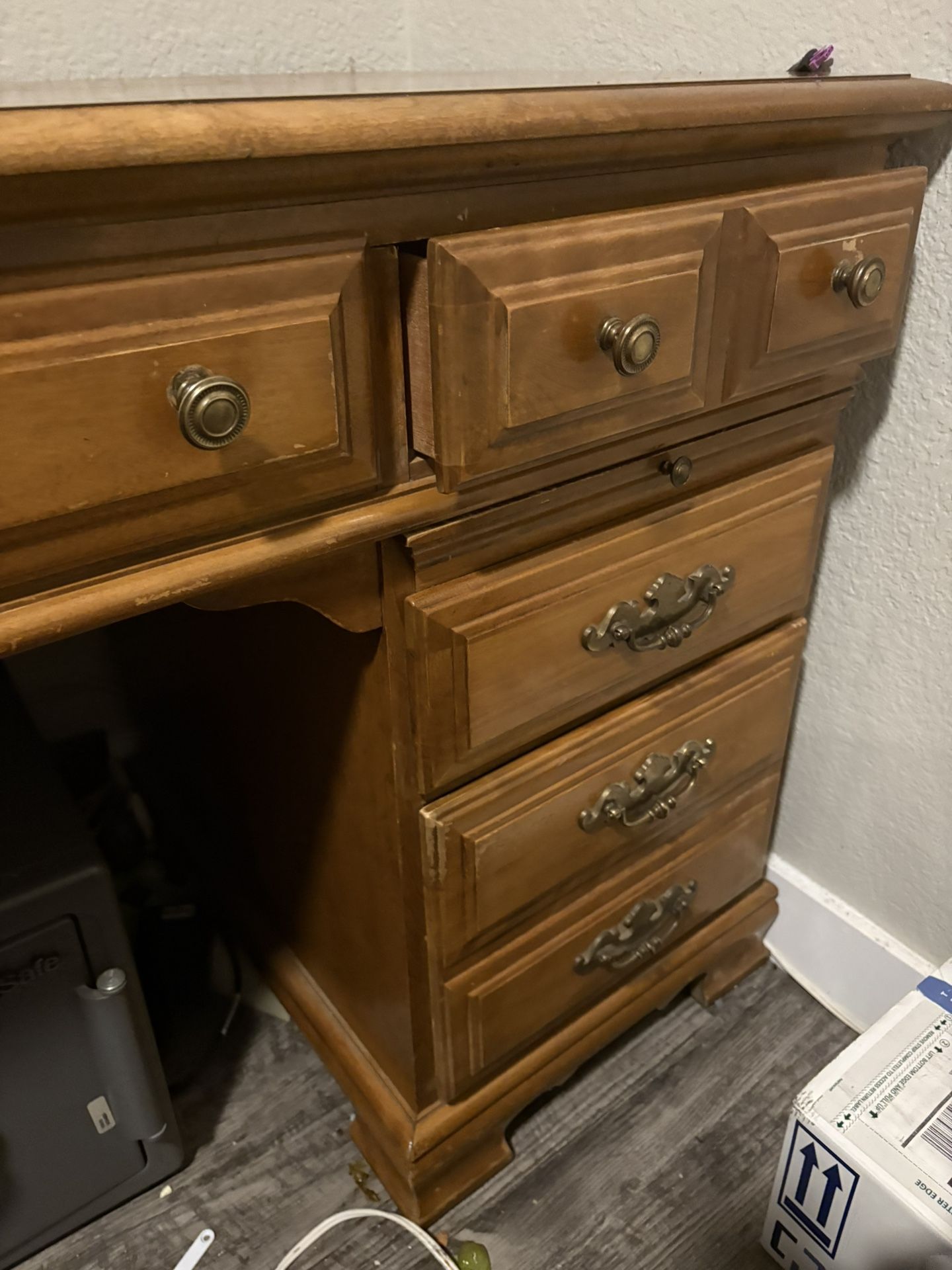 Desk