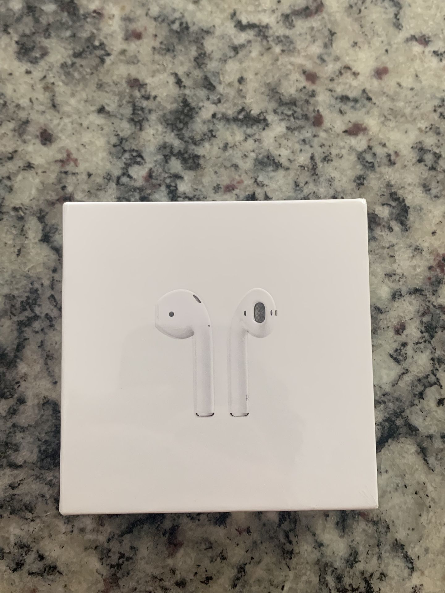 Apple AirPods 2nd gen