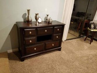 Buffet Table