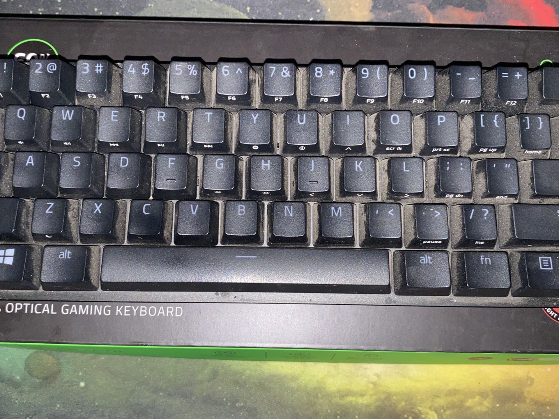 RAZER huntsman mini 60% gaming keyboard (clicky optical switch)