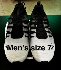 Puma Axelion Fade Shoes