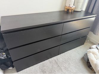 6 drawer dresser - Black