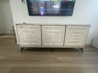 Bassett Furniture Credenza