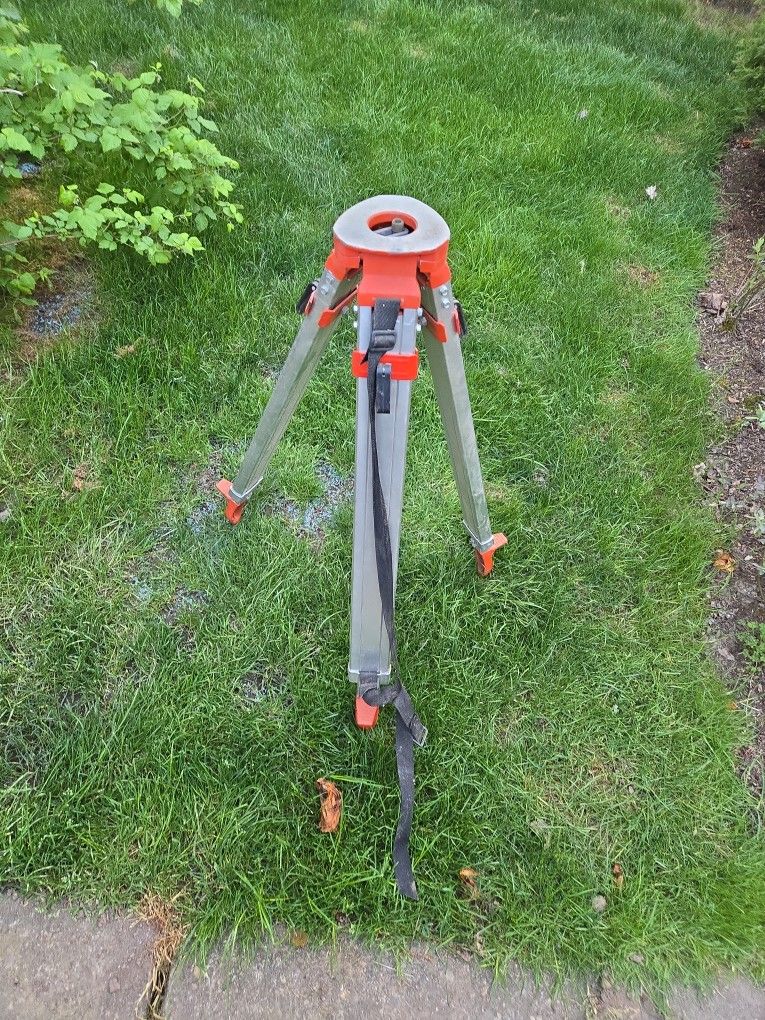 Aluminum Surveying Tripod