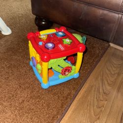 Vtech Activity Cube 
