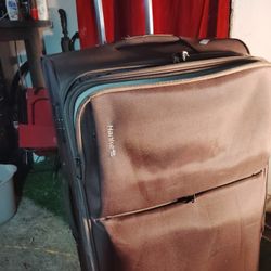 28" Hanke Luggage On Wheels
