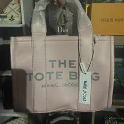 The Tote Bag 