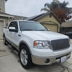 Camioneta FORD F-150 